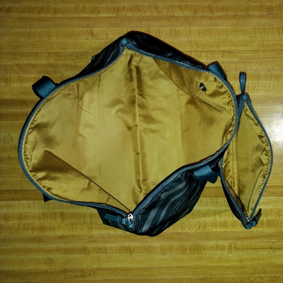 COACH DEVIN TOTE WEEKENDER PACKABLE GETAWAY TOTE - Picture 12 of 16